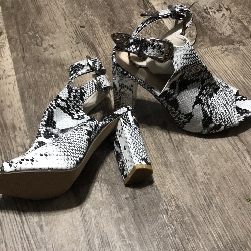 Snakeskin dress shoes